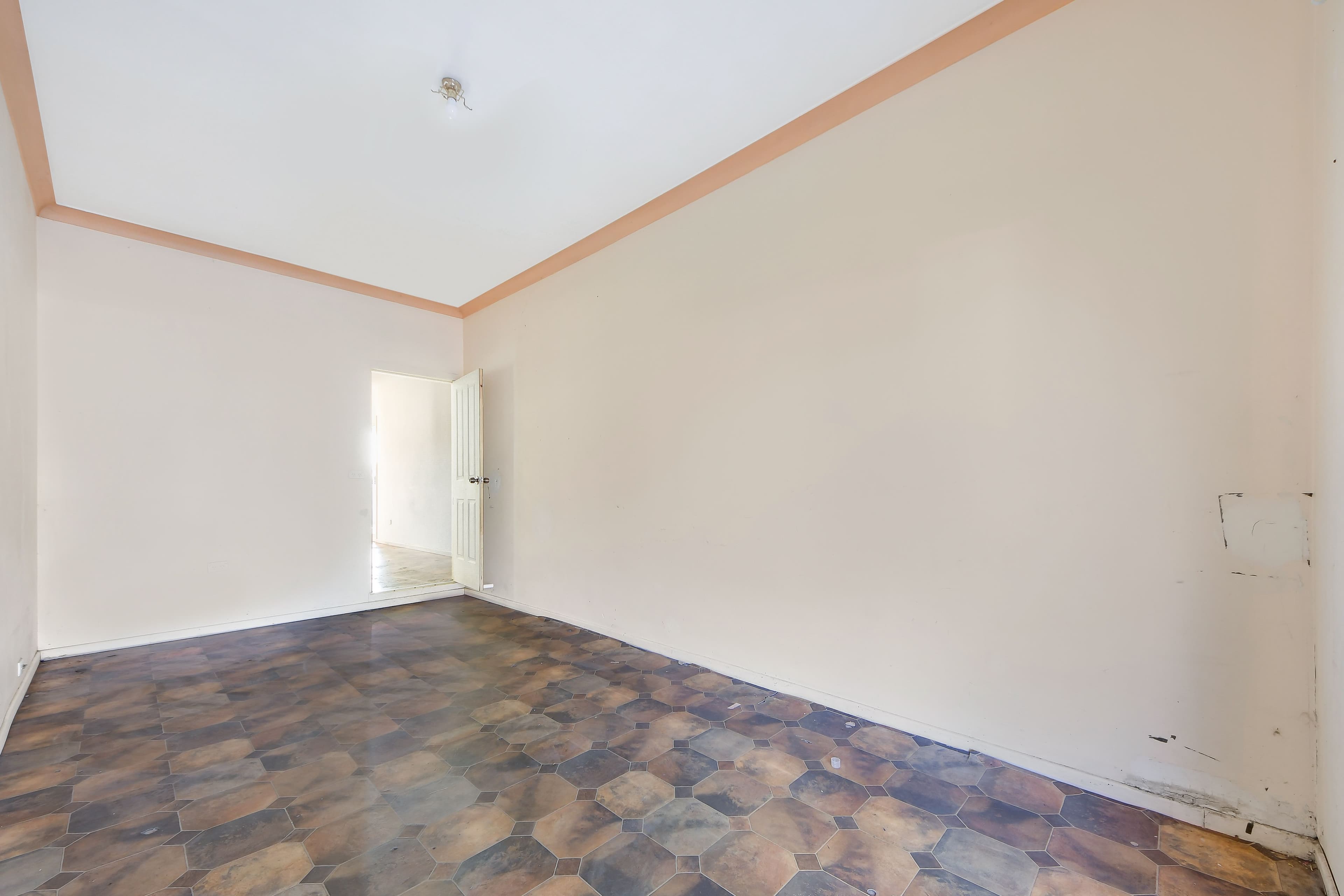 9 Annette Avenue, Ingleburn - Thumbnail 4