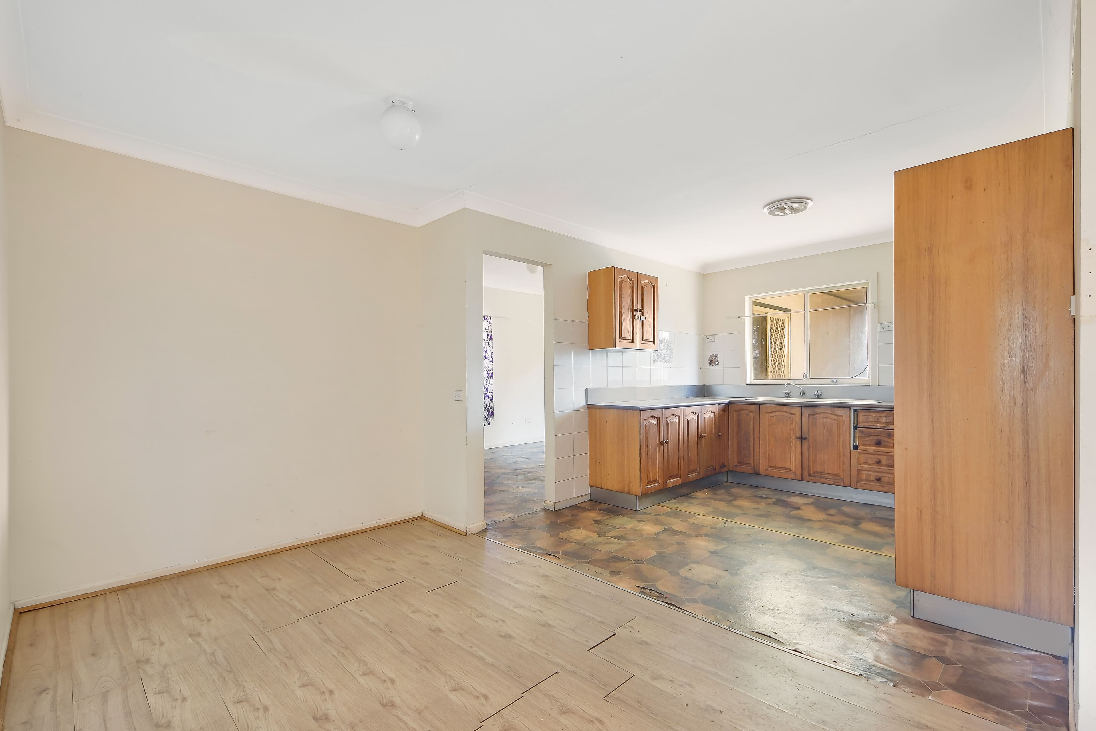 9 Annette Avenue, Ingleburn - Thumbnail 5