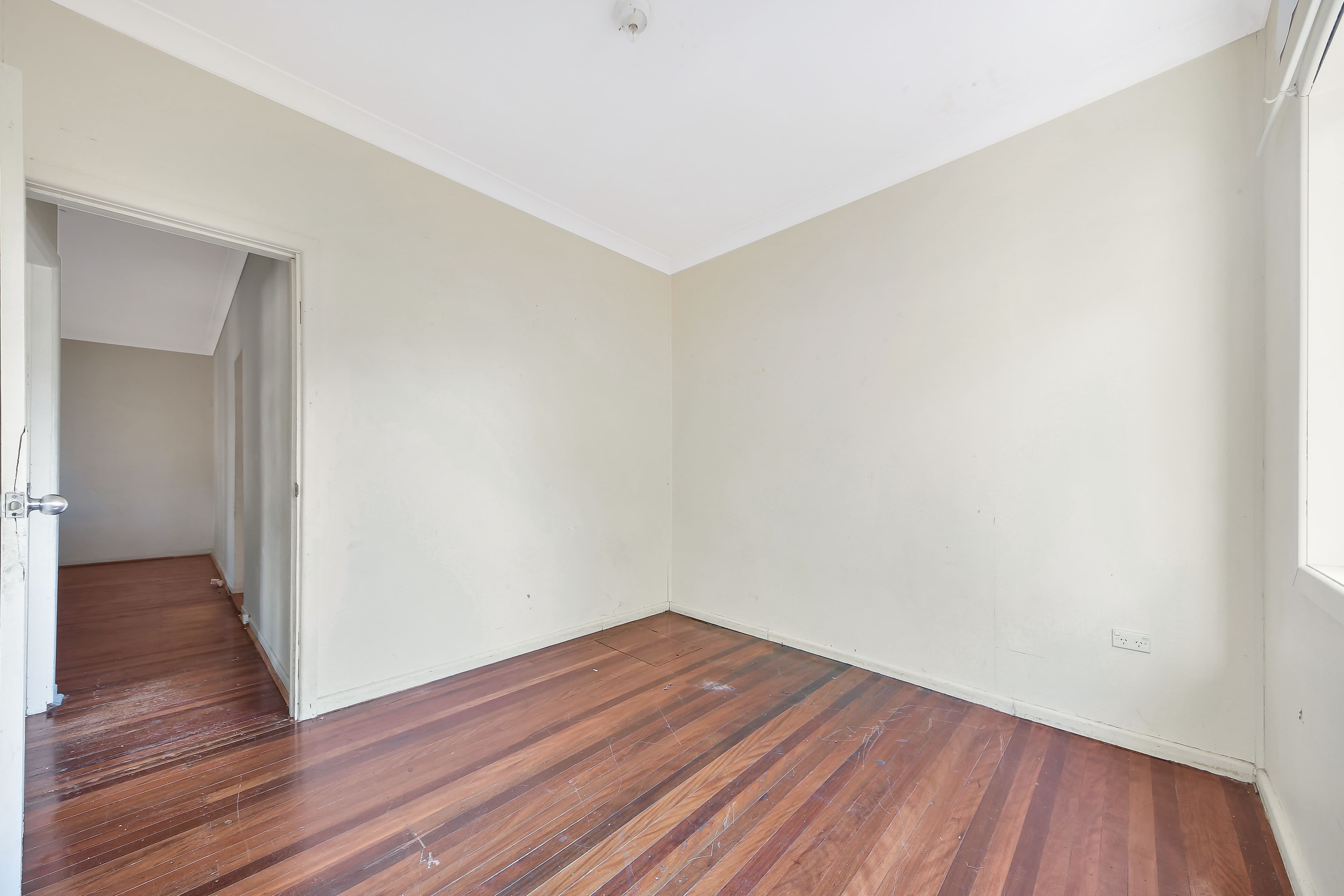 9 Annette Avenue, Ingleburn - Thumbnail 8