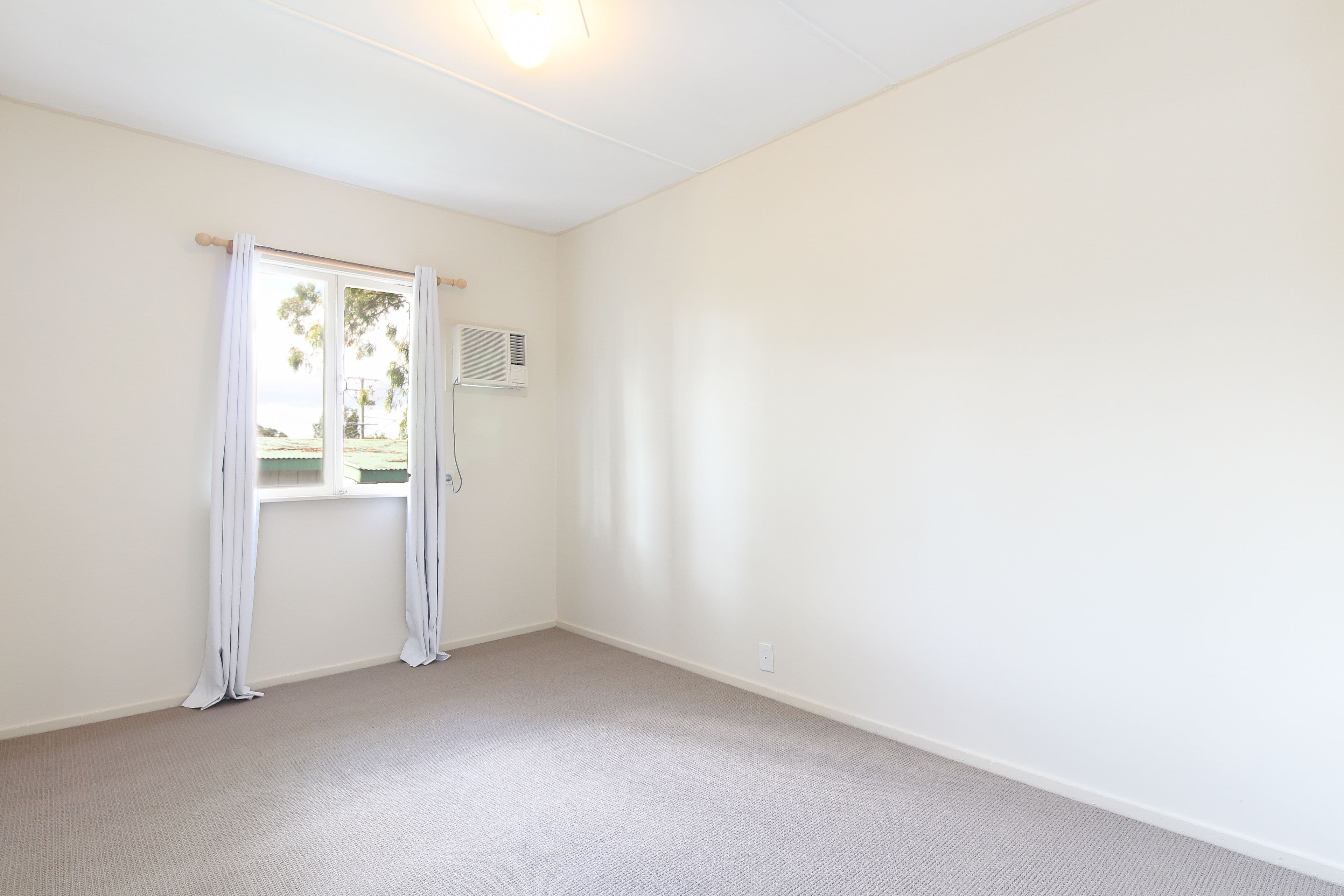 35 Old Logan Road, Gailes QLD 4300, Gailes - Thumbnail 8