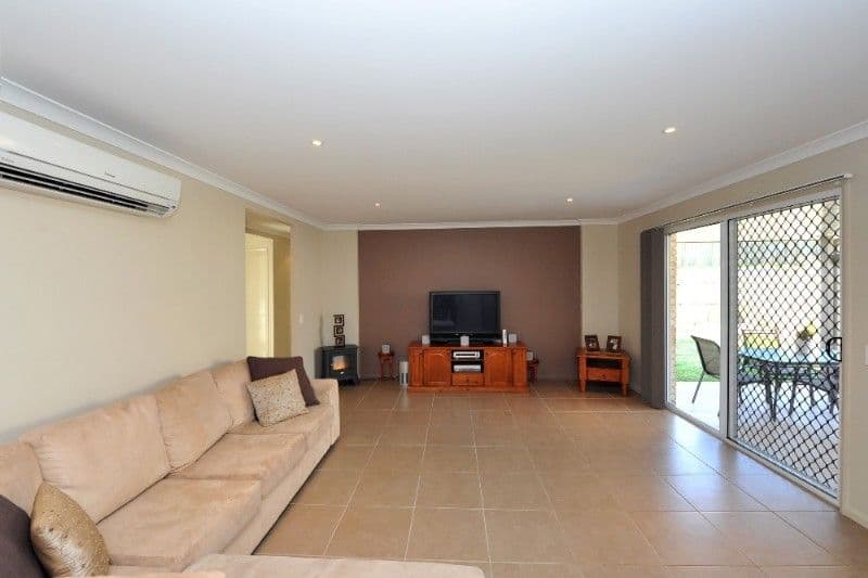 31 Bellara Drive, GLENVALE QLD 4350, Glenvale - Thumbnail 2