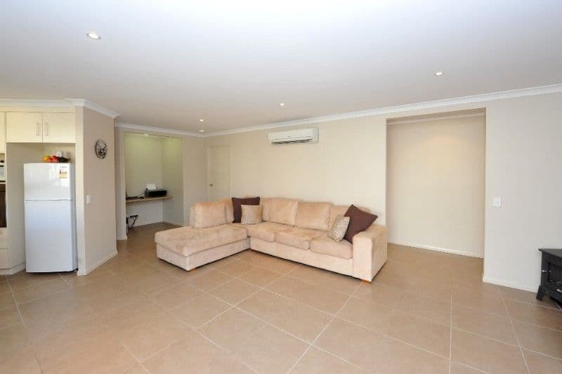 31 Bellara Drive, GLENVALE QLD 4350, Glenvale - Thumbnail 6
