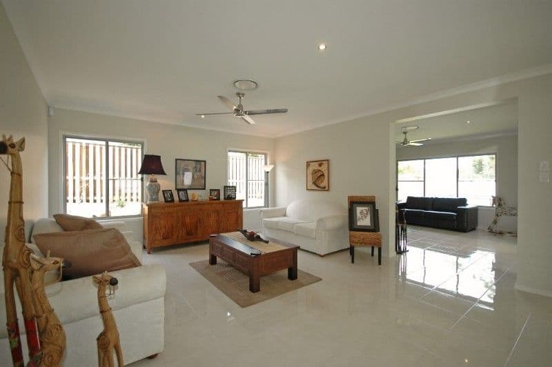 8 Katinka Circuit, COOMERA QLD 4209, Coomera - Image 1
