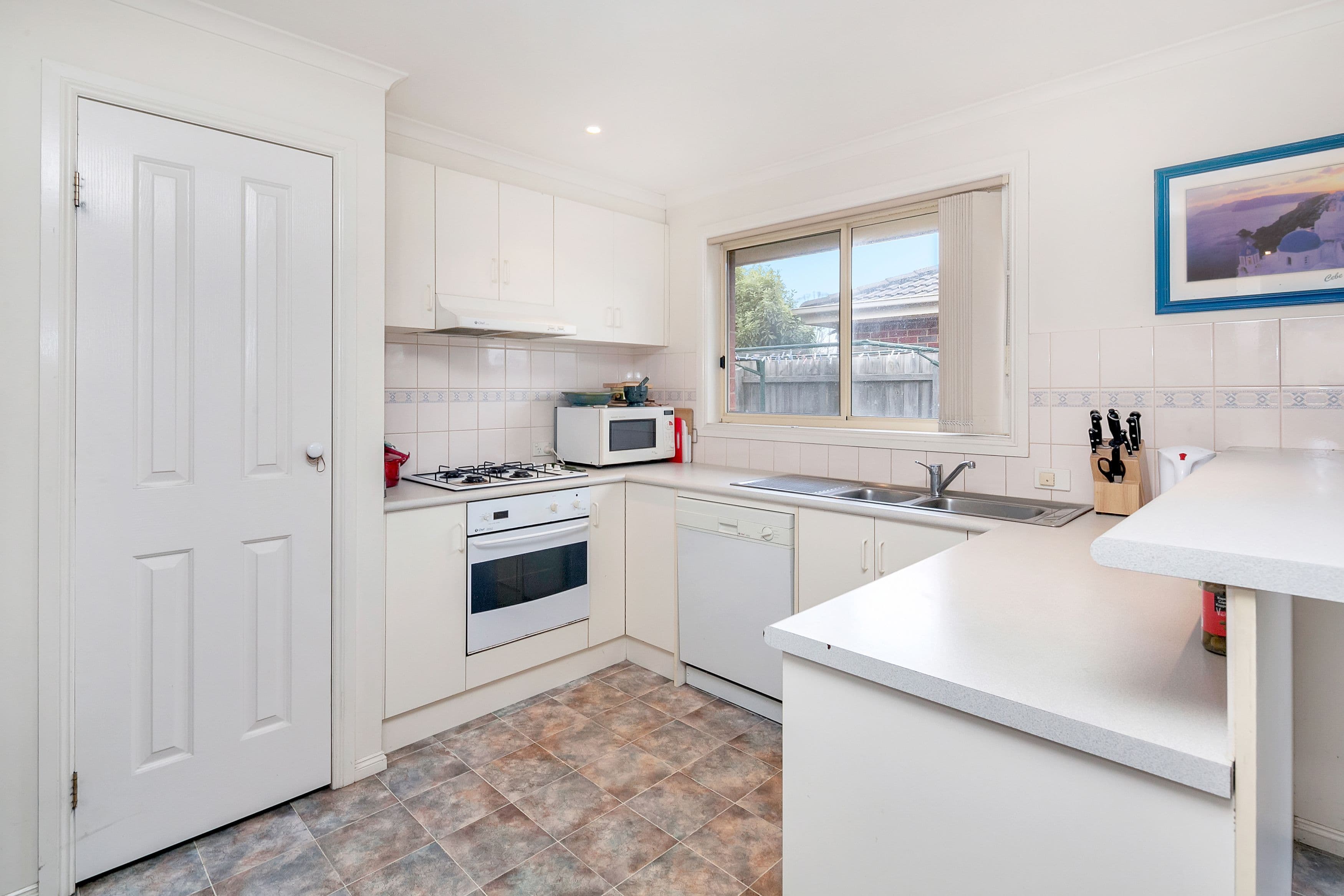 15 Lauderdale Avenue, Alfredton VIC 3350, Alfredton - Thumbnail 4