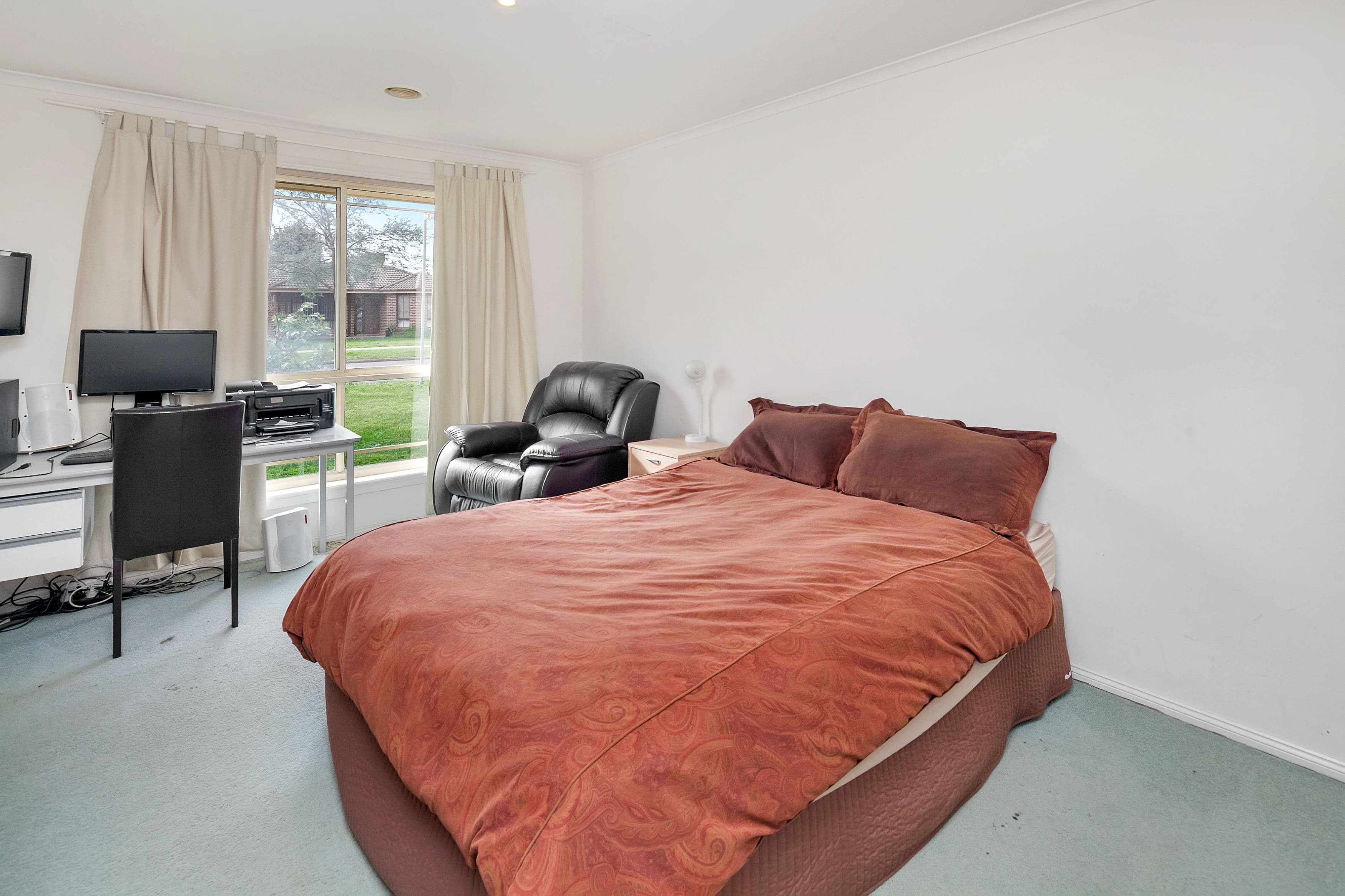 15 Lauderdale Avenue, Alfredton VIC 3350, Alfredton - Thumbnail 6
