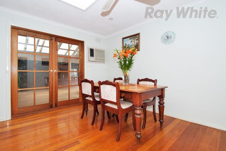 4 HARVEST Drive, Chirnside Park VIC 3116, Chirnside Park - Thumbnail 4