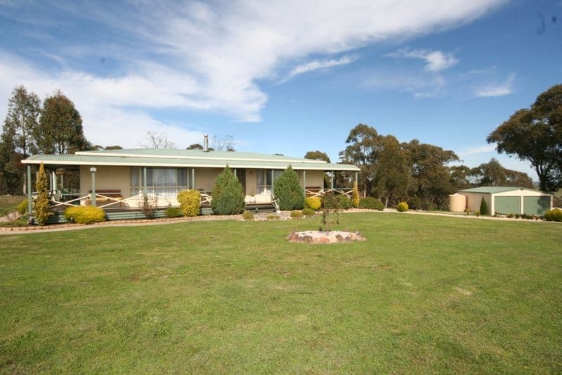 69 Marks Crescent, OBERON NSW 2787, Oberon - Image 1