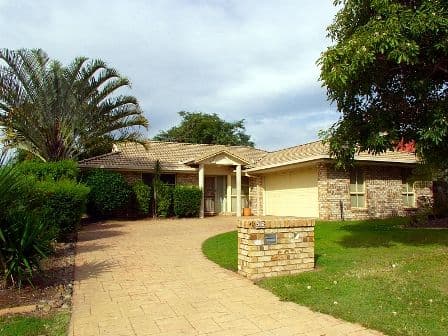 32 Carnation Crescent, CALAMVALE QLD 4116, Calamvale - Image 1