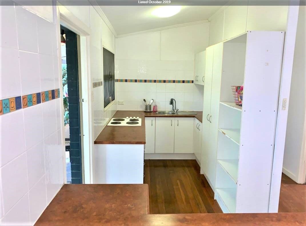 26 Allambi Avenue, Broadbeach Waters QLD 4218, Broadbeach Waters - Thumbnail 4