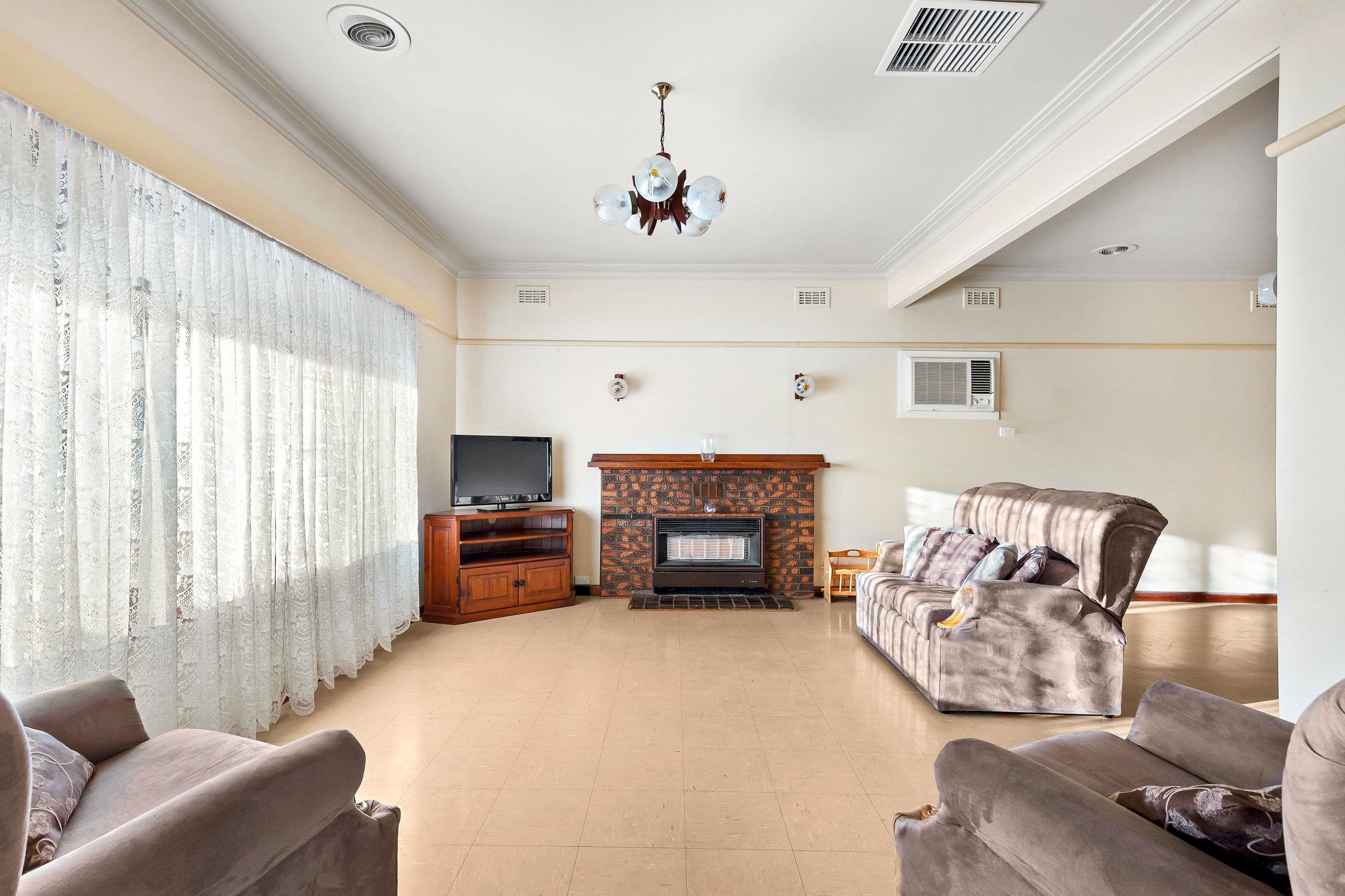 42 High Street, Coburg VIC 3058, Coburg - Thumbnail 3