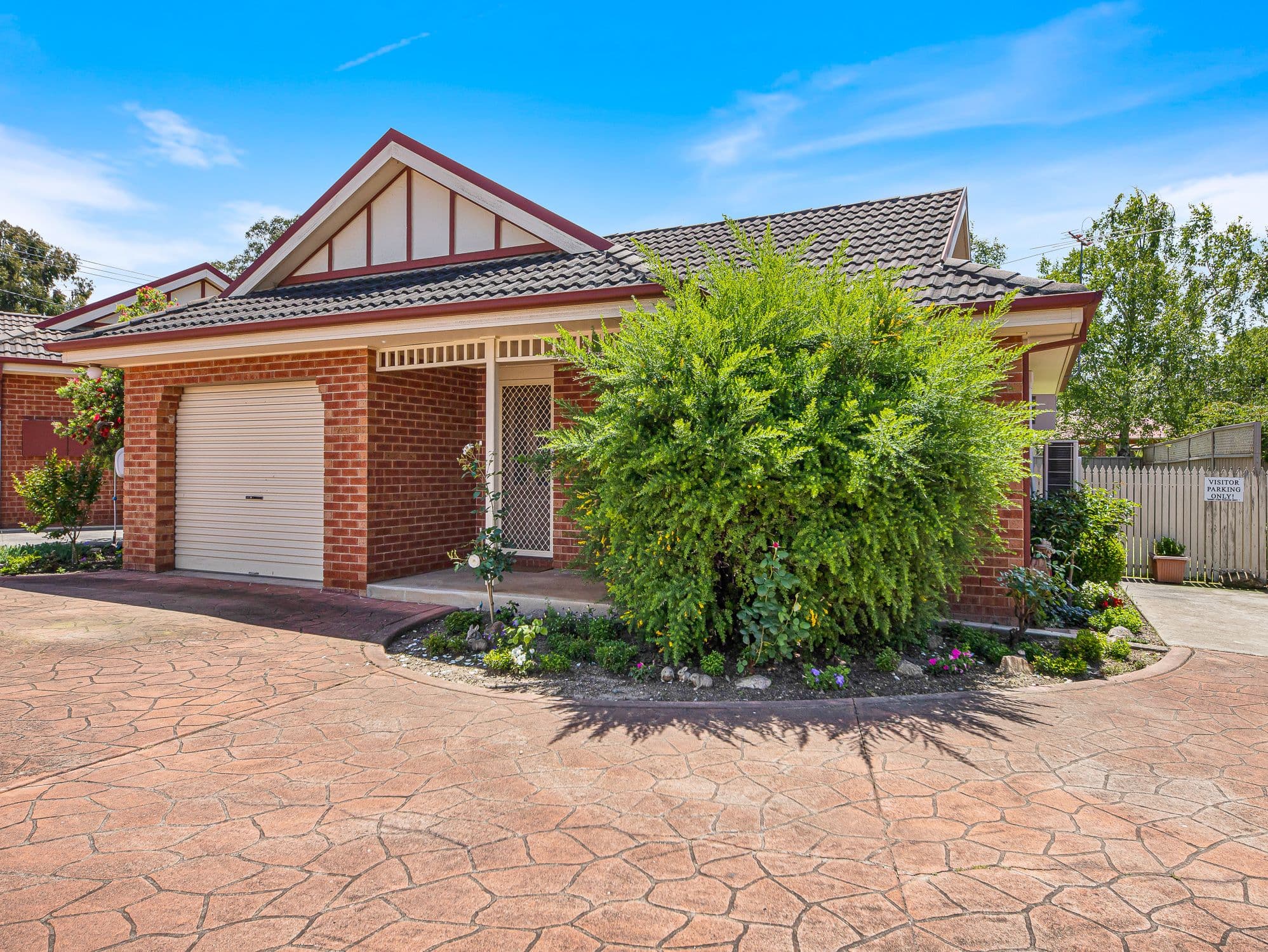 2/312 Diggers Road, Lavington NSW 2641, Lavington - Image 1