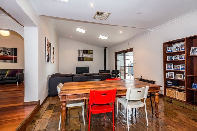 10 Gordon Road West, DIANELLA WA 6059, Dianella - Thumbnail 4