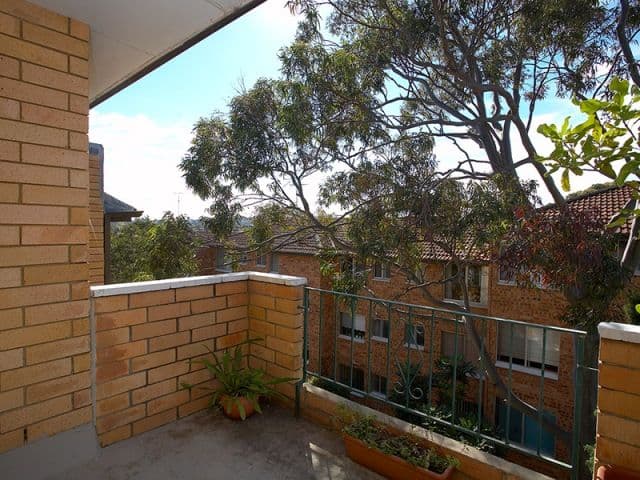 31  Meadow Crescent, MEADOWBANK NSW 2114, Meadowbank - Thumbnail 3