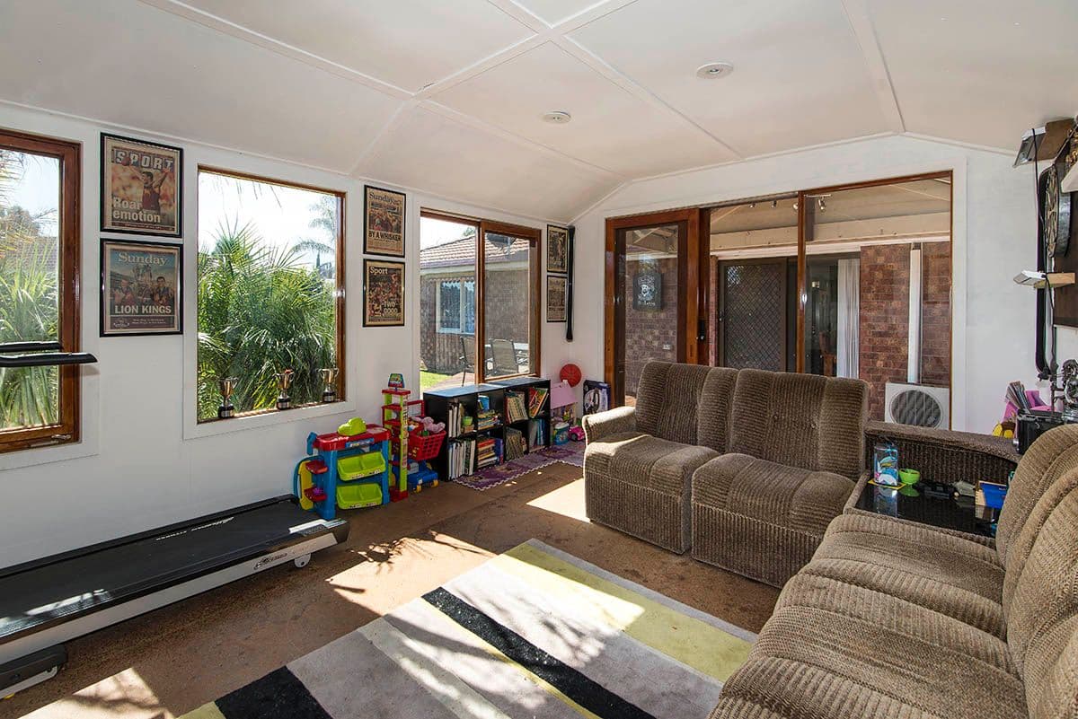 4 Denham Place, MILL PARK VIC 3082, Mill Park - Thumbnail 5