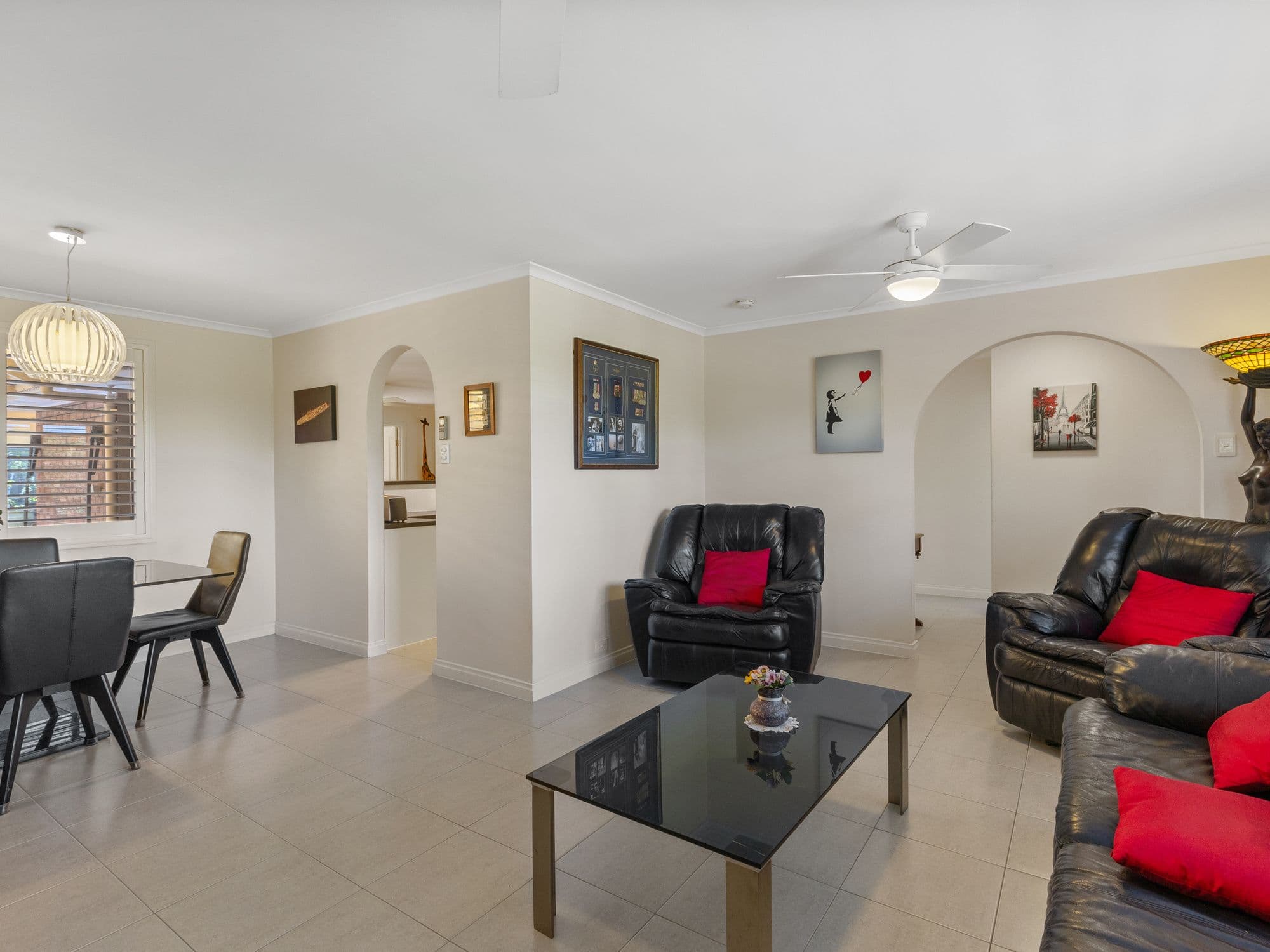 10 Queens Way, Woodcroft SA 5162, Woodcroft - Thumbnail 5