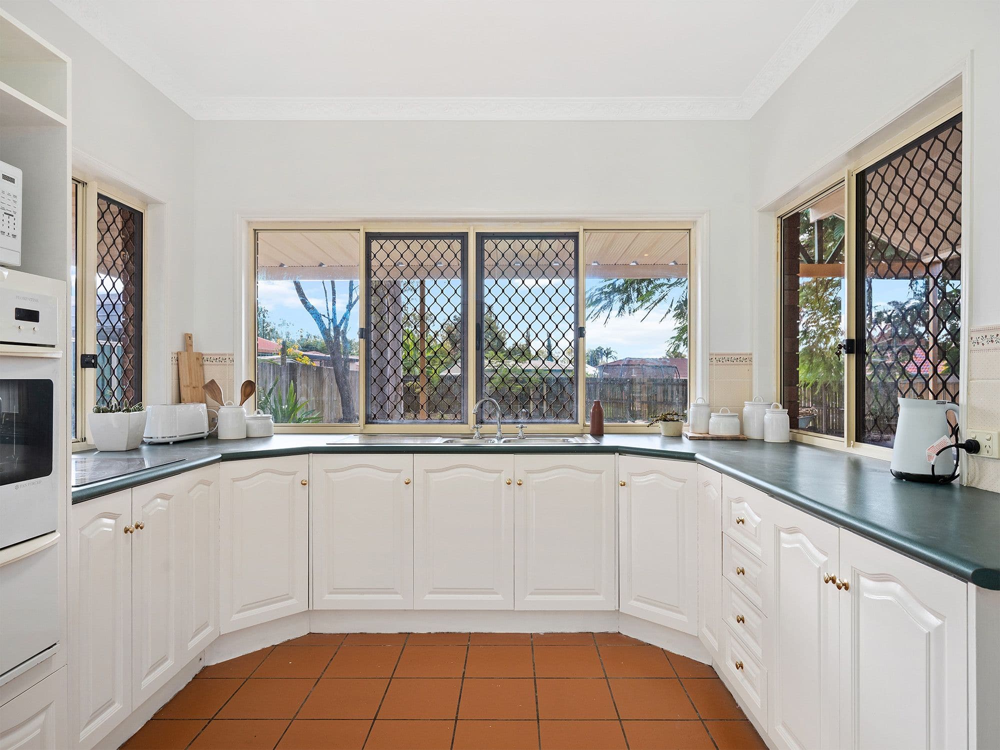 9 Pistachio Court, Camira QLD 4300, Camira - Thumbnail 6