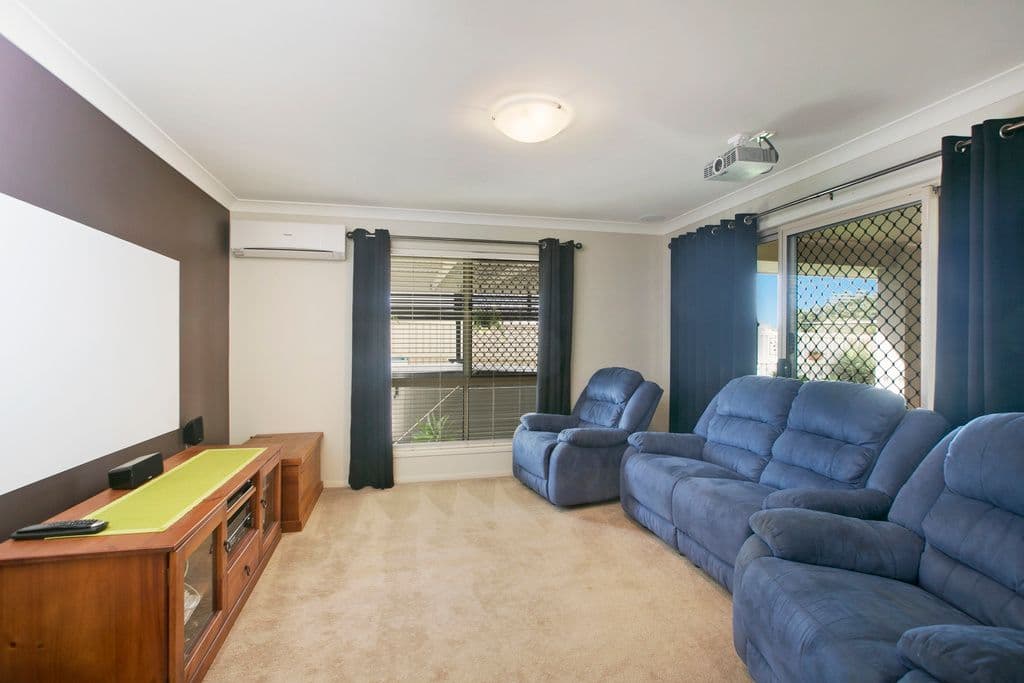 9 Mervyn Crescent, Redland Bay QLD 4165, Redland Bay - Thumbnail 7