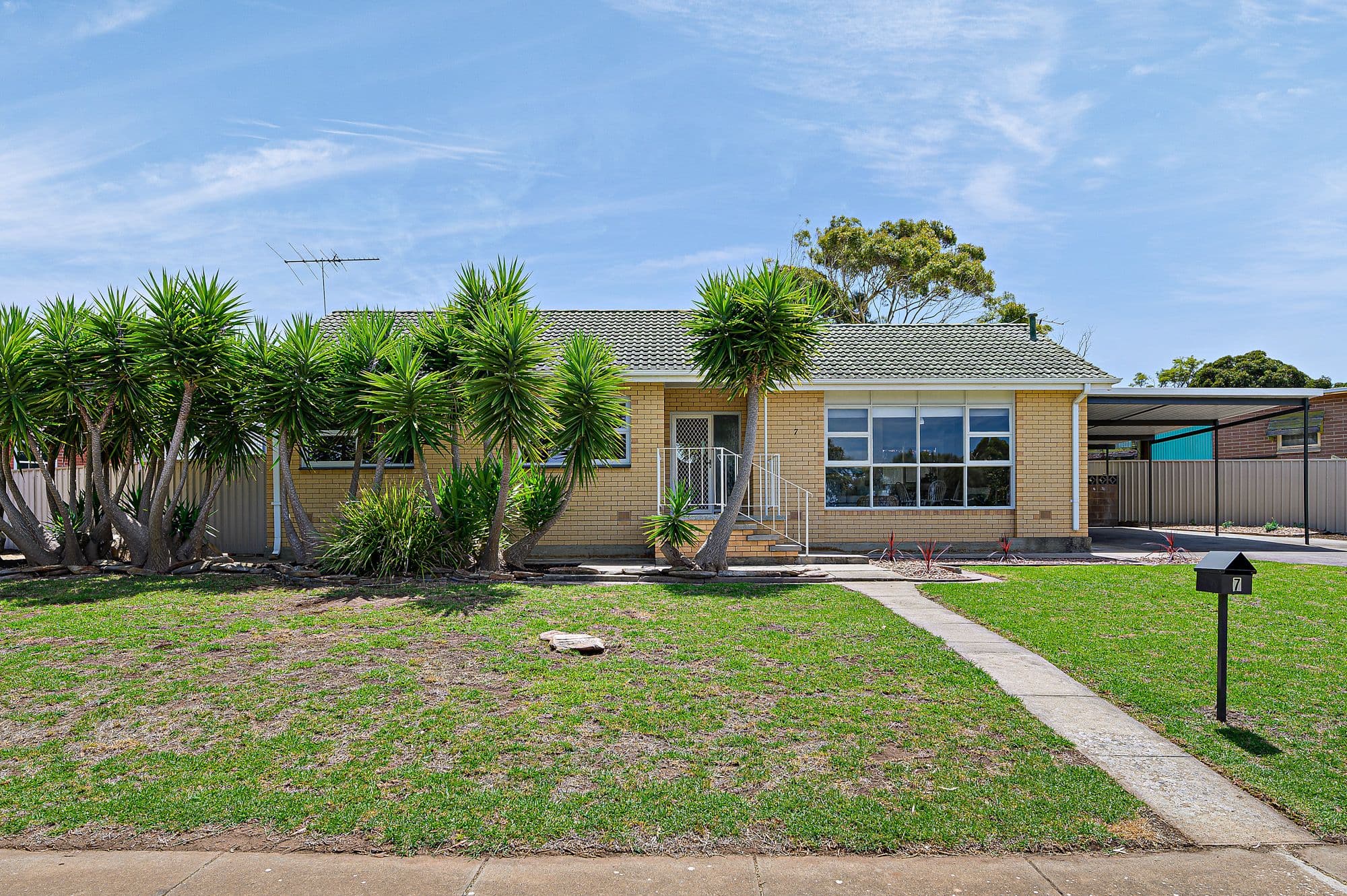 7 Taralga Road, O'Sullivan Beach SA 5166, O'Sullivan Beach - Image 1