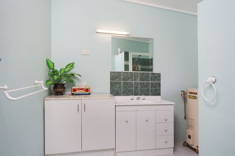 17 Cleland Street, GORDONVALE QLD 4865, Gordonvale - Thumbnail 7