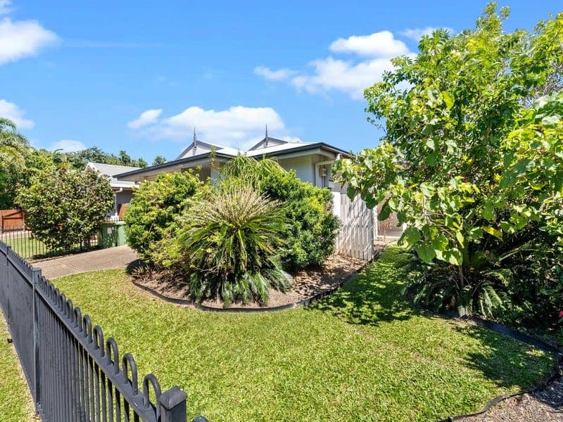 17 Cottesloe Drive, Kewarra Beach QLD 4879, Kewarra Beach - Thumbnail 2