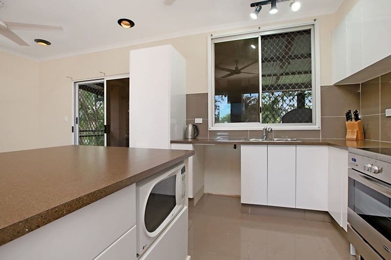 34 Calytrix Road, KARAMA NT 0812, Karama - Thumbnail 2