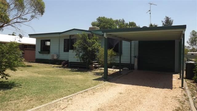 61 Raglan Street, ROMA QLD 4455, Roma - Image 1