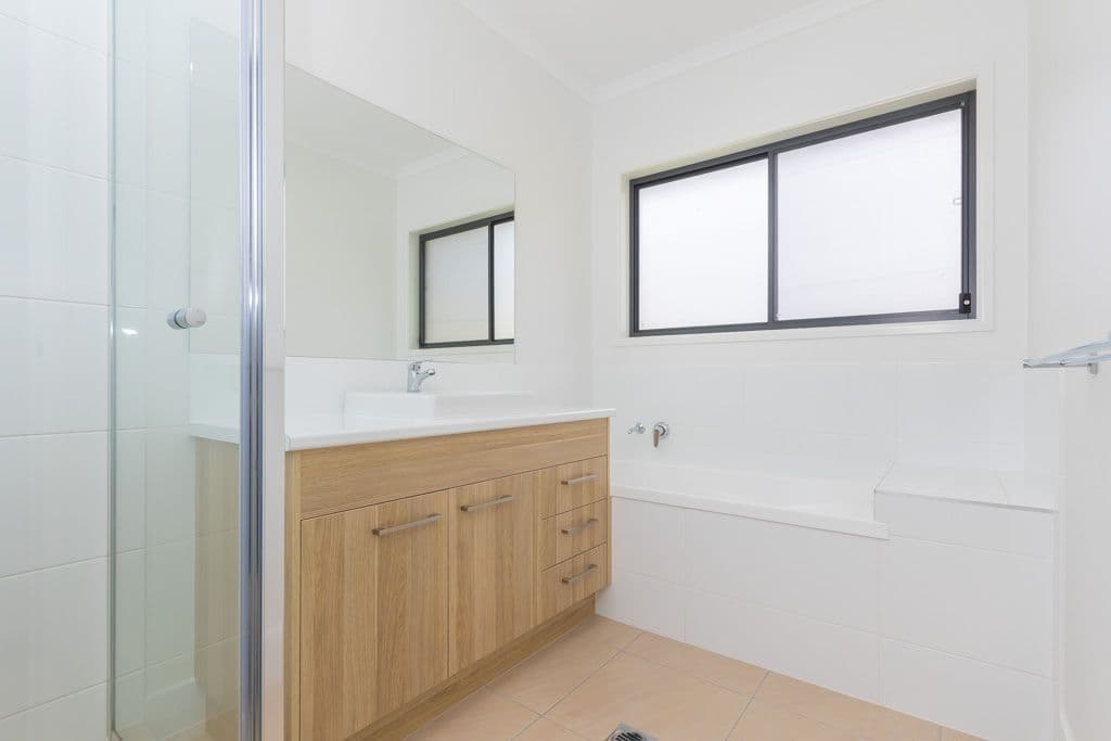 11 Cochran Street, Woodford QLD 4514, Woodford - Thumbnail 7