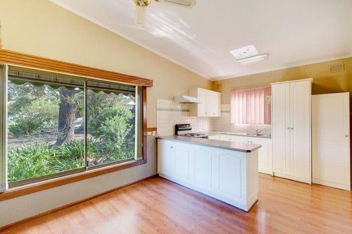 24 Kurandah Street, O'Sullivan Beach SA 5166, O'Sullivan Beach - Thumbnail 6