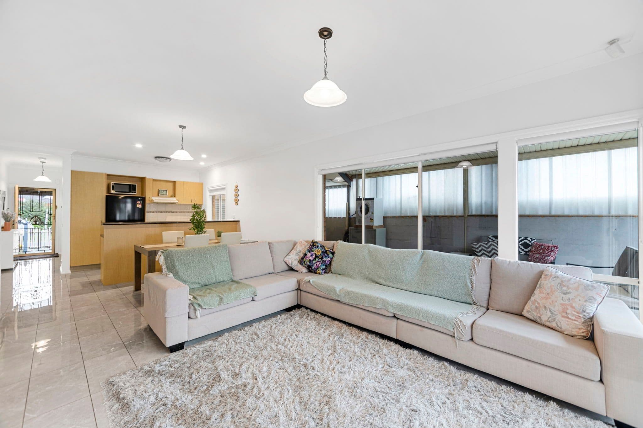 5 Alpine Gardens, Caroline Springs VIC 3023, Caroline Springs - Thumbnail 5
