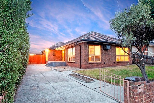 17 Greig Street, RESERVOIR VIC 3073, Reservoir - Image 1