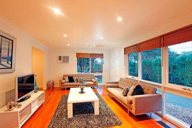 17 Greig Street, RESERVOIR VIC 3073, Reservoir - Thumbnail 2