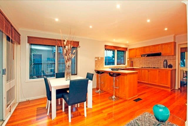 17 Greig Street, RESERVOIR VIC 3073, Reservoir - Thumbnail 4