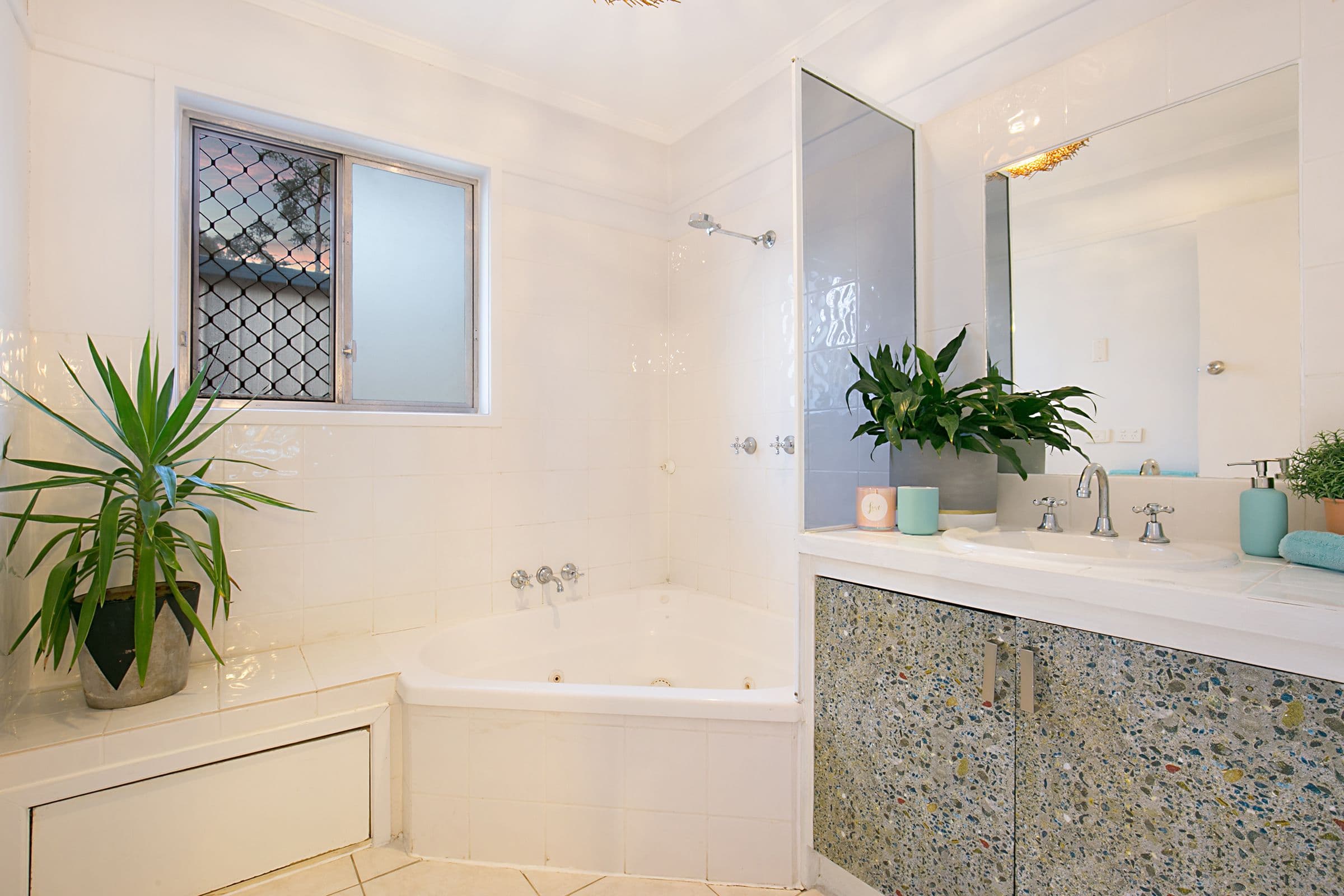 5 Azalea Avenue, Daisy Hill QLD 4127, Daisy Hill - Thumbnail 7