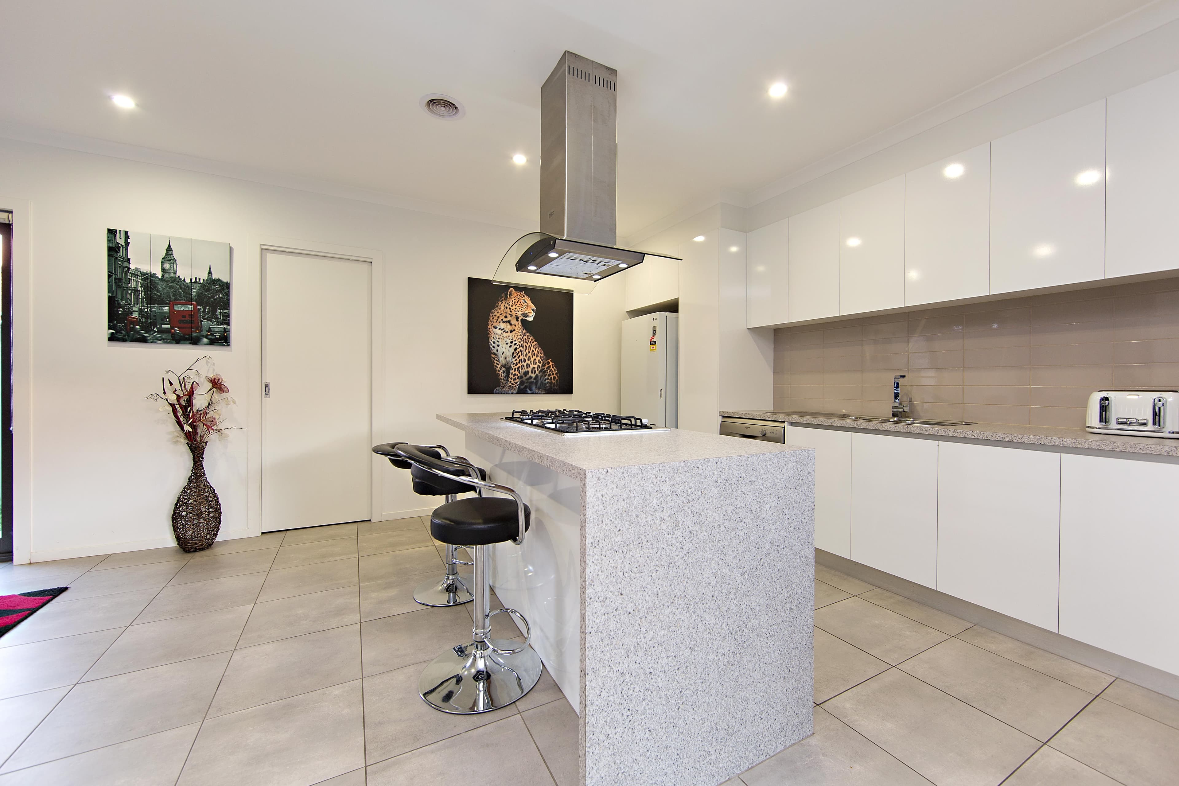 8 Manna Court, Frankston North VIC 3200, Frankston North - Thumbnail 2