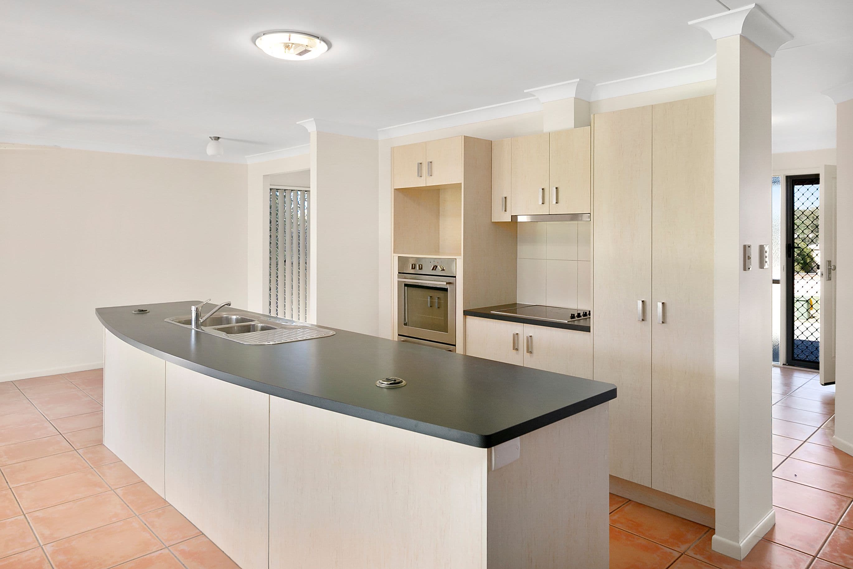 5 Harrison Grove, Deebing Heights QLD 4306, Deebing Heights - Thumbnail 2