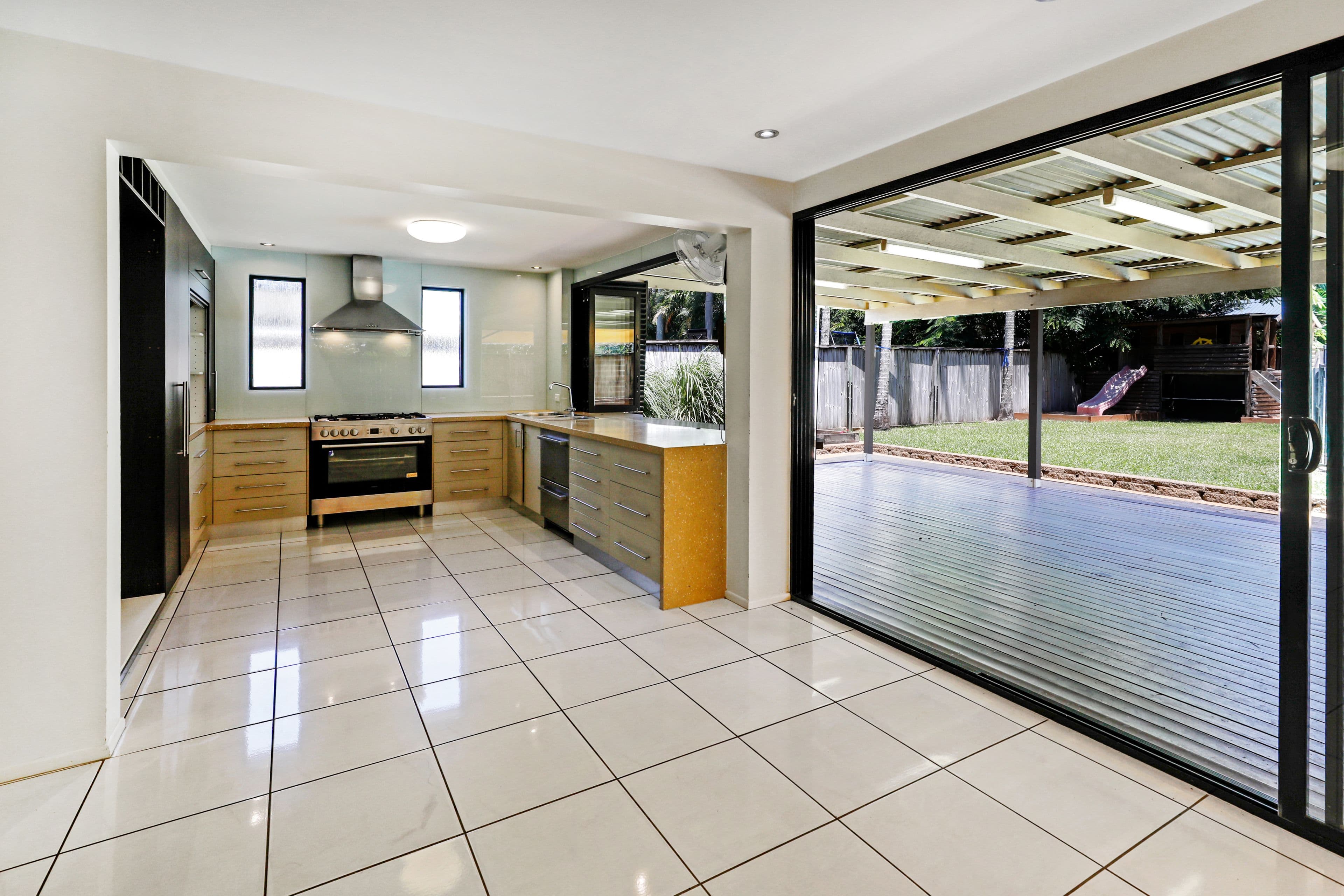 29 Morgan Street, Yorkeys Knob QLD 4878, Yorkeys Knob - Thumbnail 8