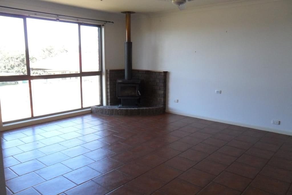 17 Chester  Street, Nanango QLD 4615, Nanango - Thumbnail 4