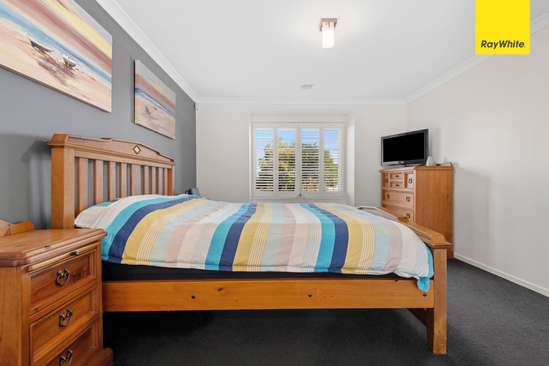 12 Blakewater Crescent, WEIR VIEWS VIC 3338, Weir Views - Thumbnail 3