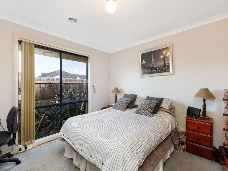59 Foxwood Drive, Point Cook - Thumbnail 8