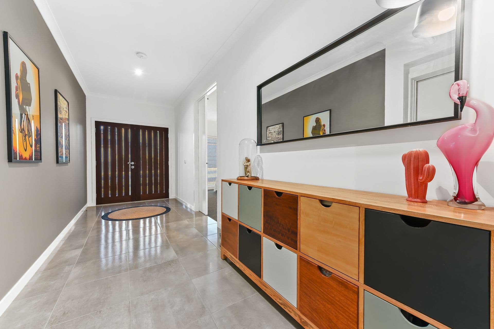 69 Ellaroo Circuit, Clyde North VIC 3978, Clyde North - Thumbnail 2