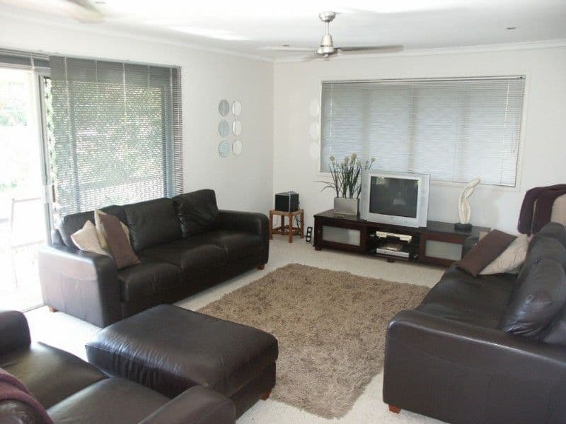 1 Caladenia Court, EVERTON HILLS QLD 4053, Everton Hills - Thumbnail 2