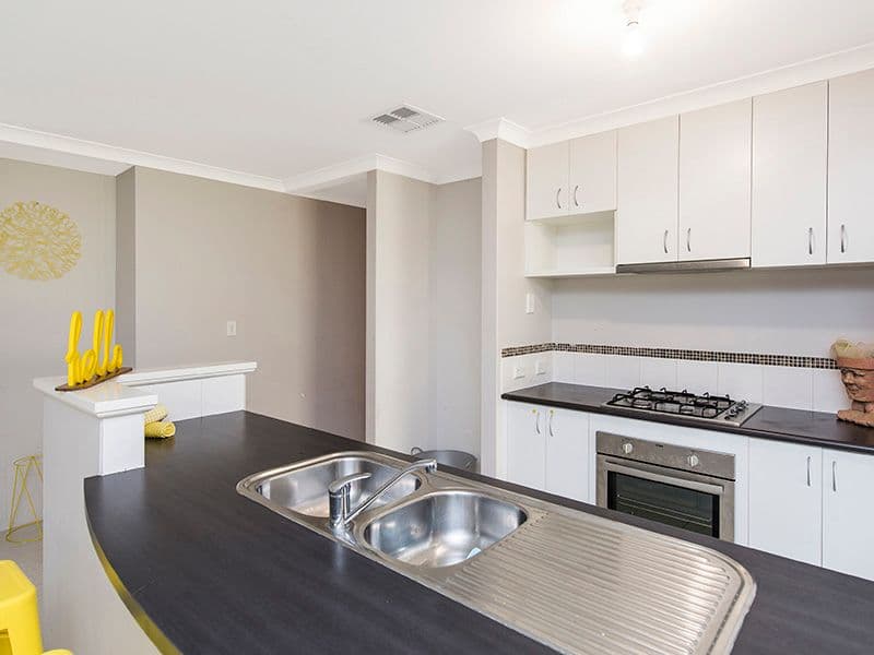 19 Minchin Turn, Baldivis WA 6171, Baldivis - Thumbnail 2