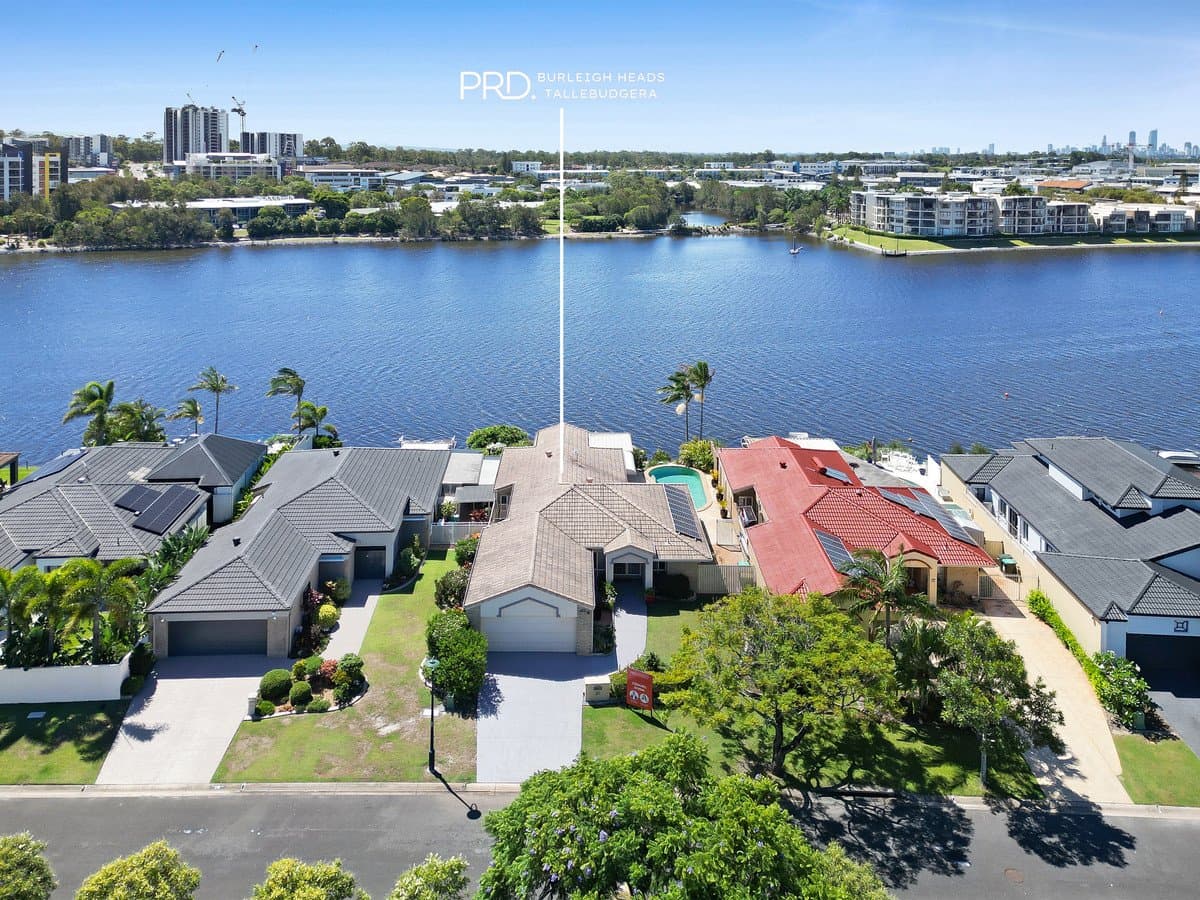 20 Vanderbilt Court, Varsity Lakes QLD 4227, Varsity Lakes - Thumbnail 2