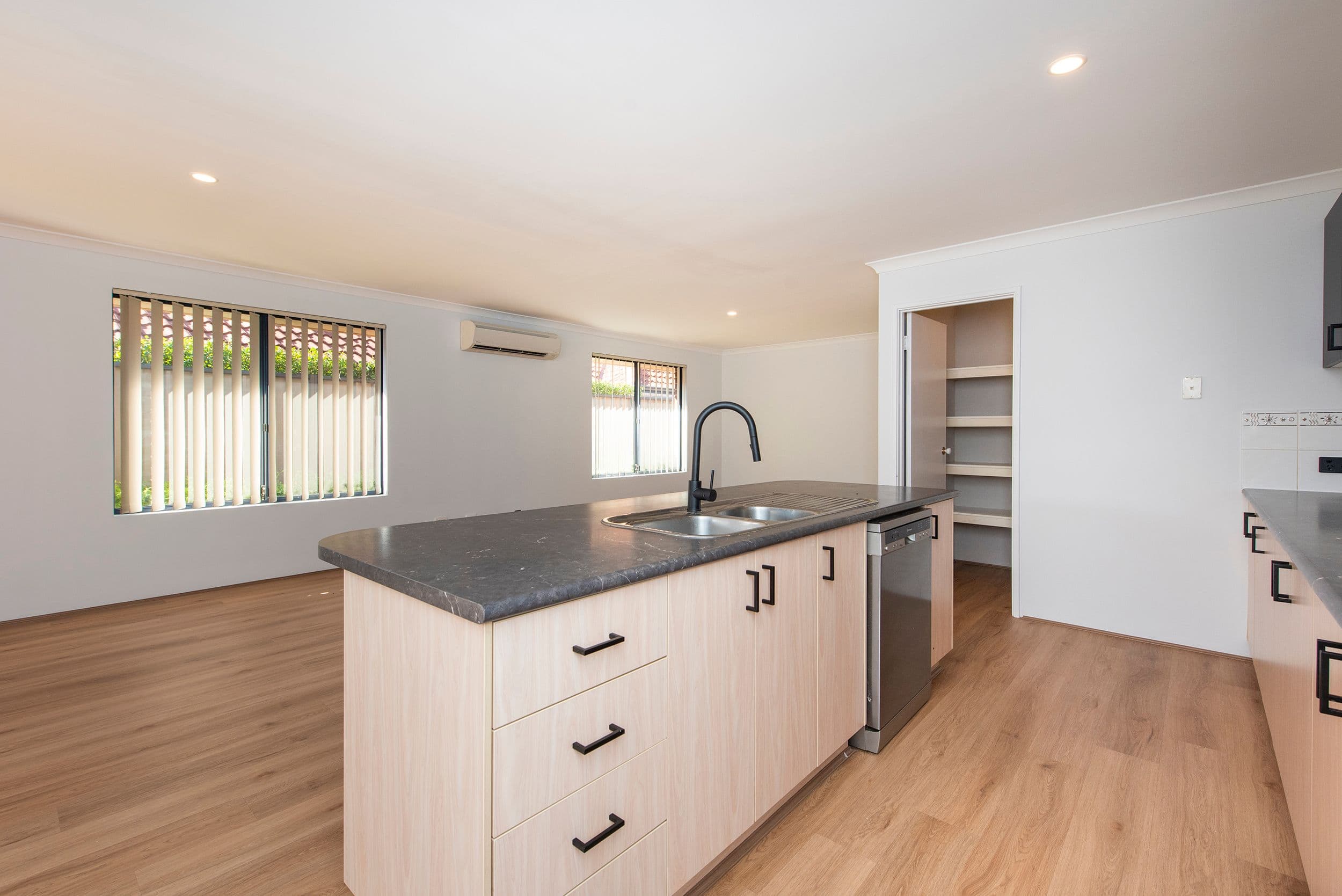 91 Aldersyde Meander, Baldivis WA 6171, Baldivis - Thumbnail 4