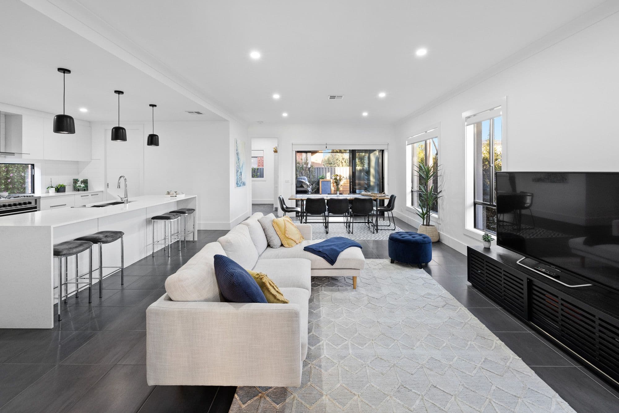 94 Yanga Avenue, Tarneit VIC 3029, Tarneit - Thumbnail 3