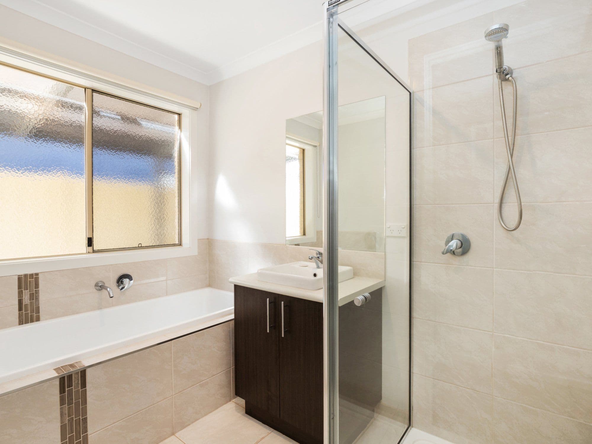 15 Ballymena Crescent, Cranbourne East VIC 3977, Cranbourne East - Thumbnail 6