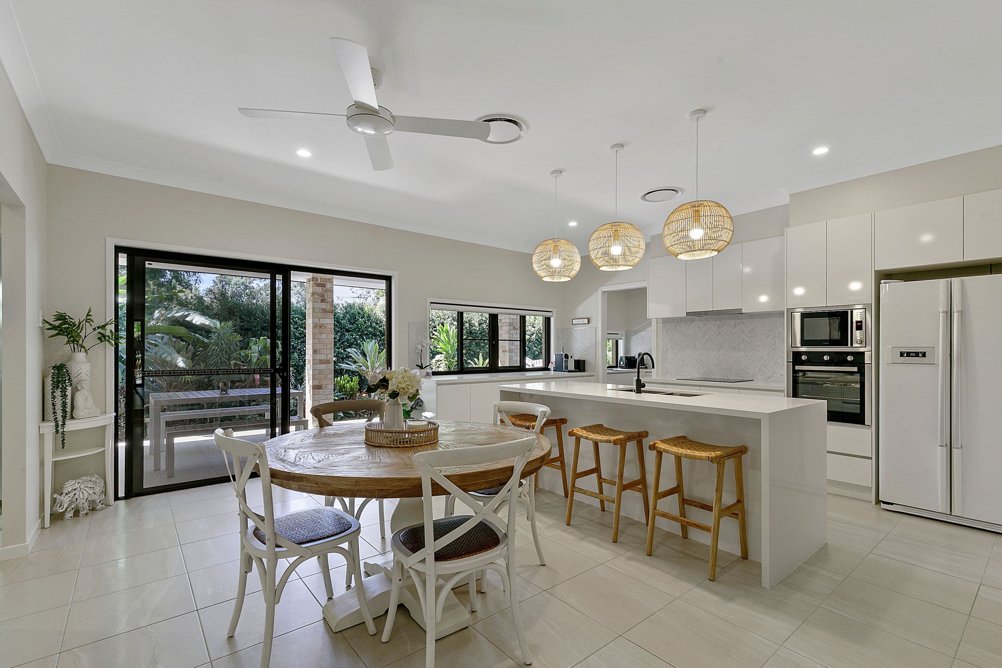 19A Fernbourne Road, Wellington Point QLD 4160, Wellington Point - Thumbnail 2
