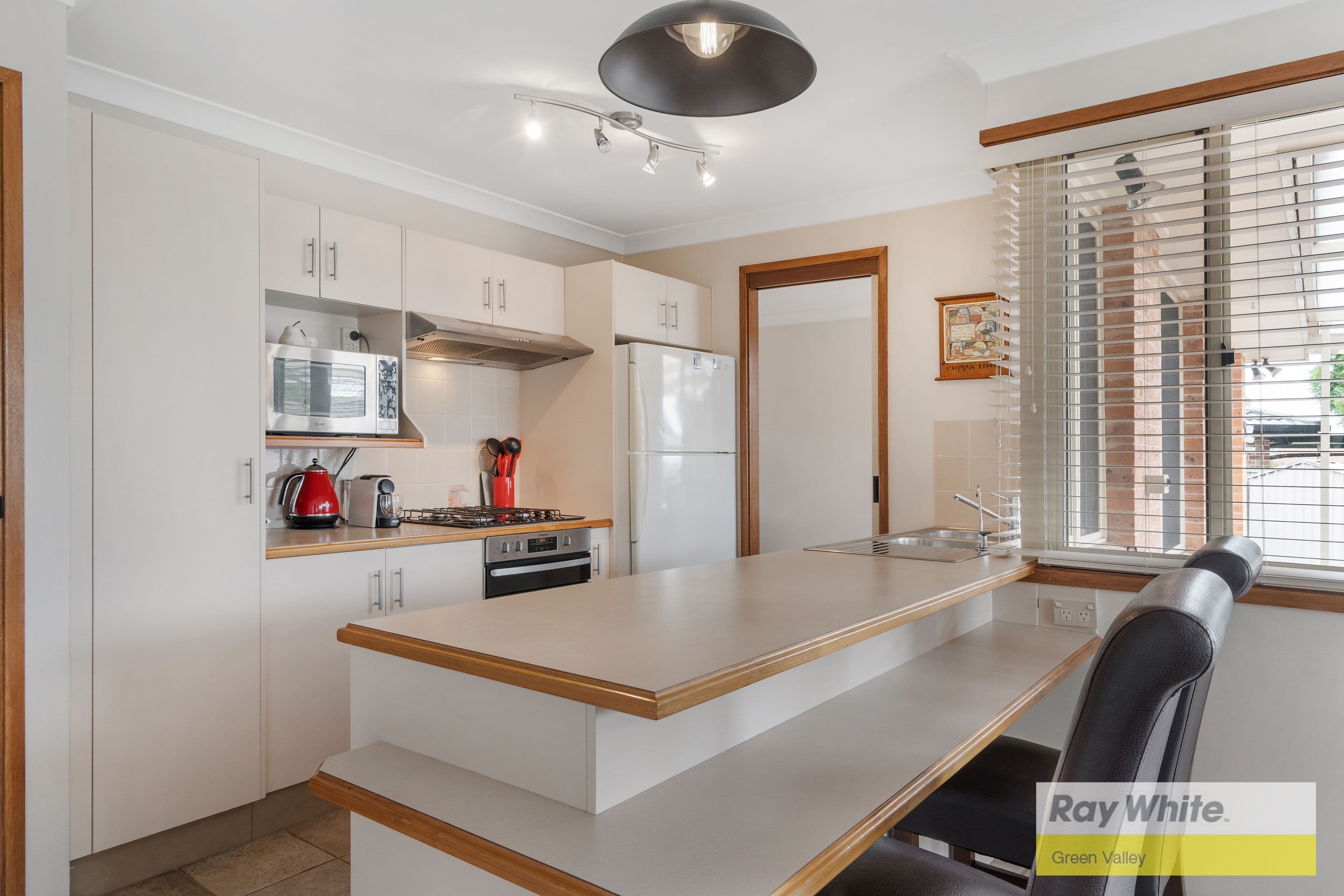 16 Cygnet Avenue, Green Valley NSW 2168, Green Valley - Thumbnail 7