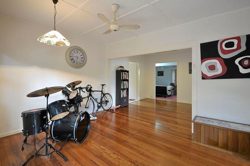 212 Ocean Parade, BURLEIGH HEADS QLD 4220, Burleigh Heads - Thumbnail 4