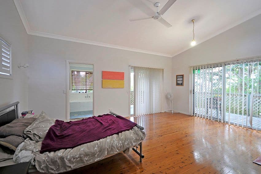 212 Ocean Parade, BURLEIGH HEADS QLD 4220, Burleigh Heads - Thumbnail 5